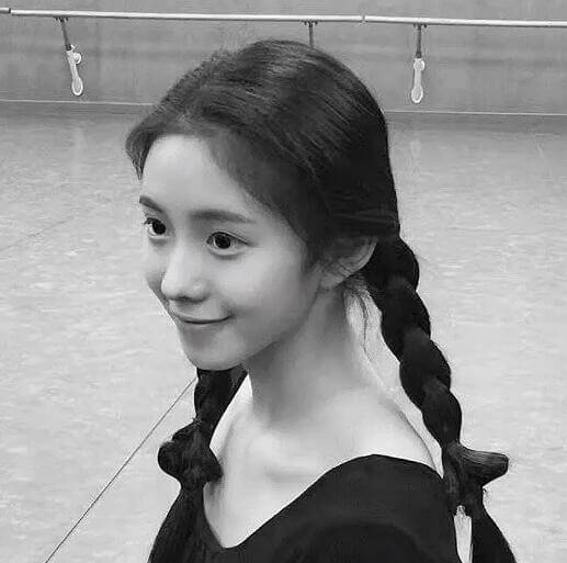 流动性很小！。。。，，，，，许多干了十多年的老同事，，，，，，很是适合恒久生长，，，，，，若是很缺钱的话可以思量互联网大厂，，，，，，恒久稳固生长可以来这里，，，，，，看小我私家的需求吧！